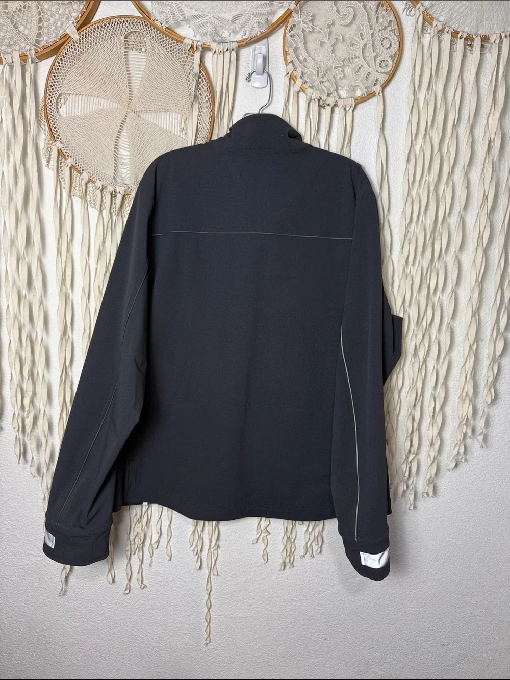 M by Novara Gray Cycling Jacket Size XL High Visibility Pockets Mochneck